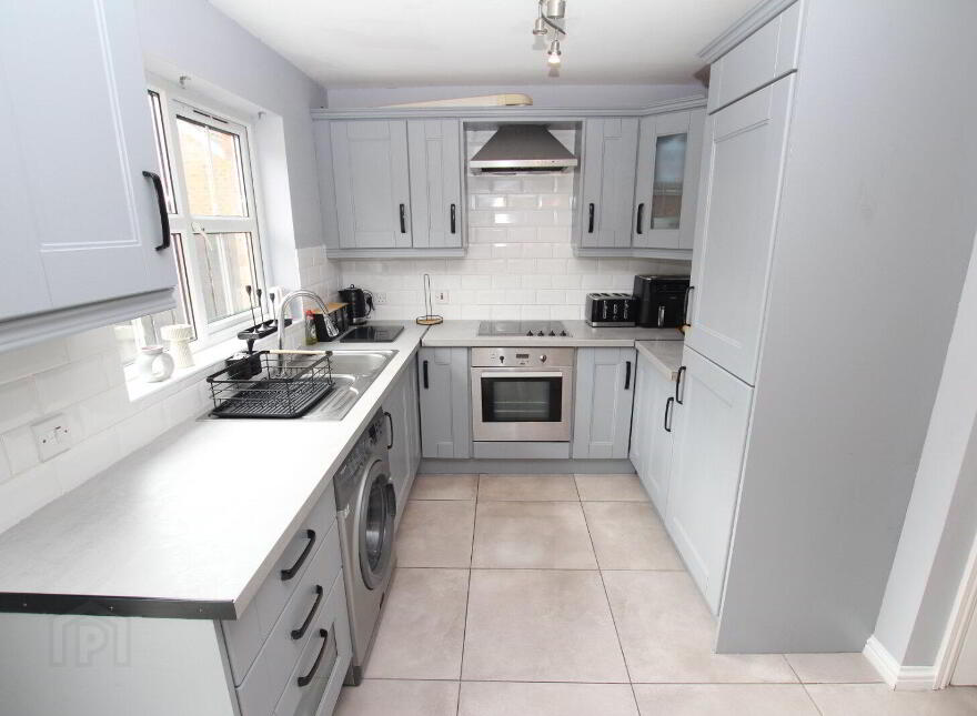 25 Carnbeg Dale, Antrim, BT41 4RE