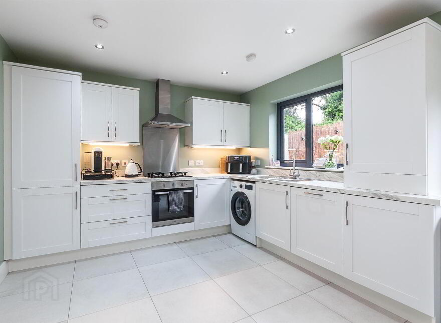 32 Cottonmount Drive, Newtownabbey, BT36 4AR