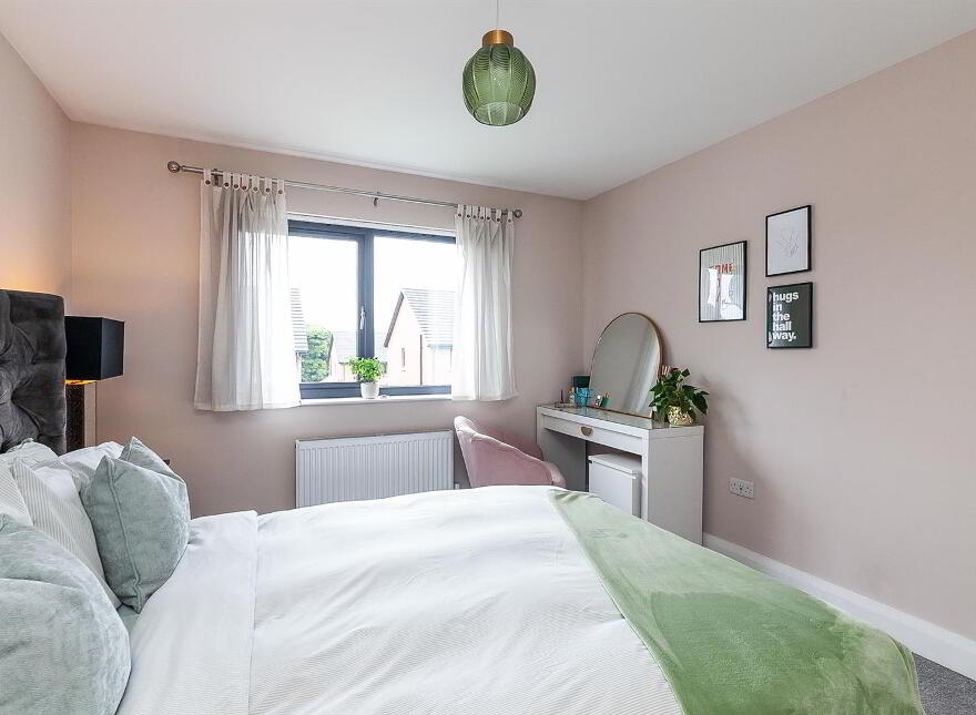 32 Cottonmount Drive, Newtownabbey, BT36 4AR