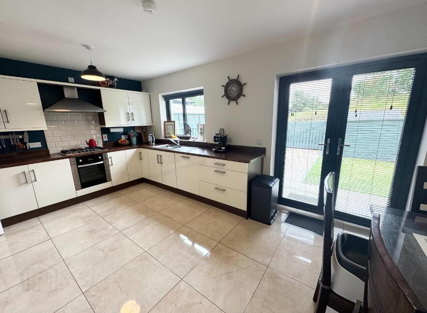 29 Tullyardan Square, Culmore, Derry, BT48 8GT