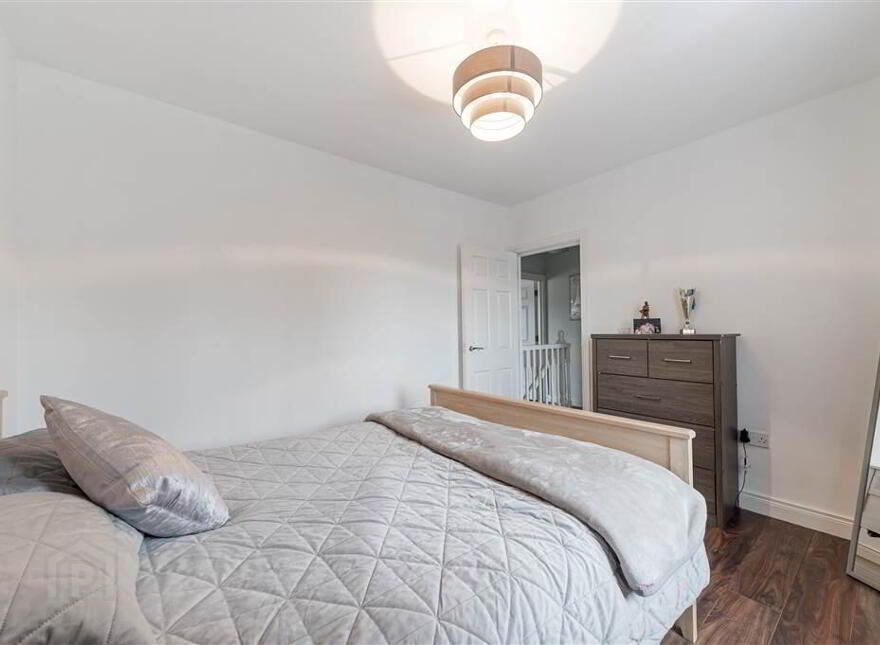 Apt 9, Tivoli Court, Upper Lisburn Road, Belfast, BT10 0BG