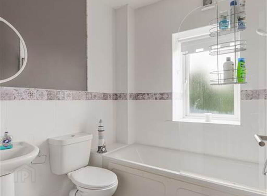 Apt 9, Tivoli Court, Upper Lisburn Road, Belfast, BT10 0BG