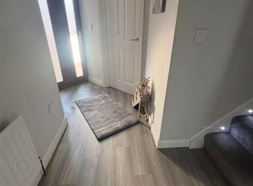 Apt 9, Tivoli Court, Upper Lisburn Road, Belfast, BT10 0BG