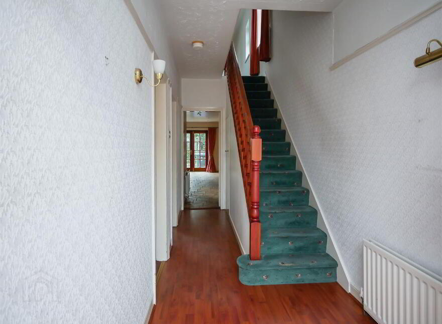 29 Queensberry Park, Rosetta, Belfast, BT6 0HN