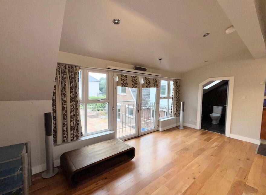 14 Strangford Avenue, Belfast, BT9 6PG