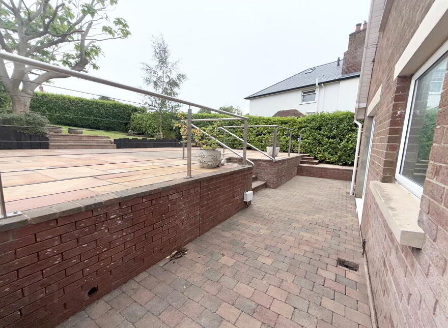 14 Strangford Avenue, Belfast, BT9 6PG