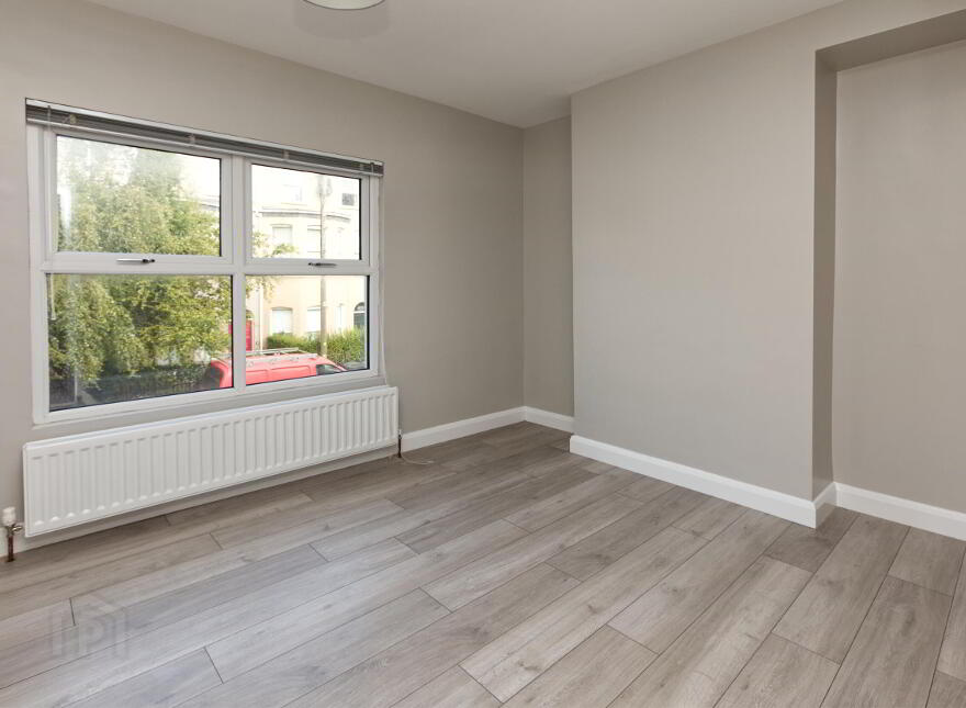 33 Southwell Road, Bangor, BT20 3AQ
