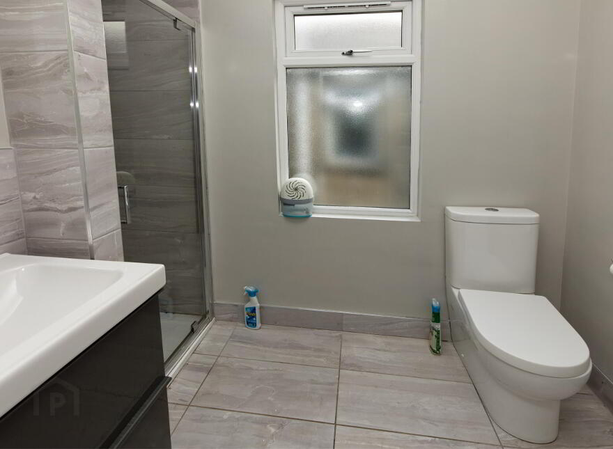 33 Southwell Road, Bangor, BT20 3AQ