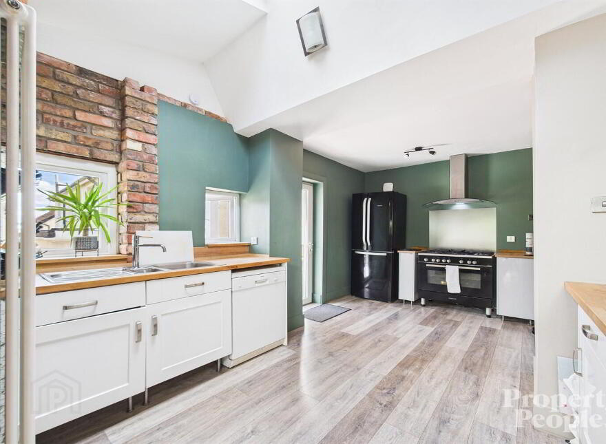 17 Shancoole Park, Belfast, BT14 8JQ