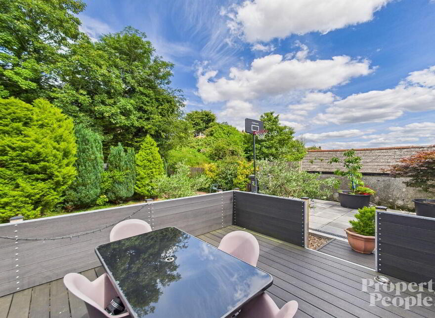 17 Shancoole Park, Belfast, BT14 8JQ