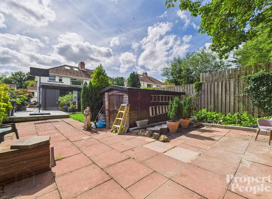 17 Shancoole Park, Belfast, BT14 8JQ
