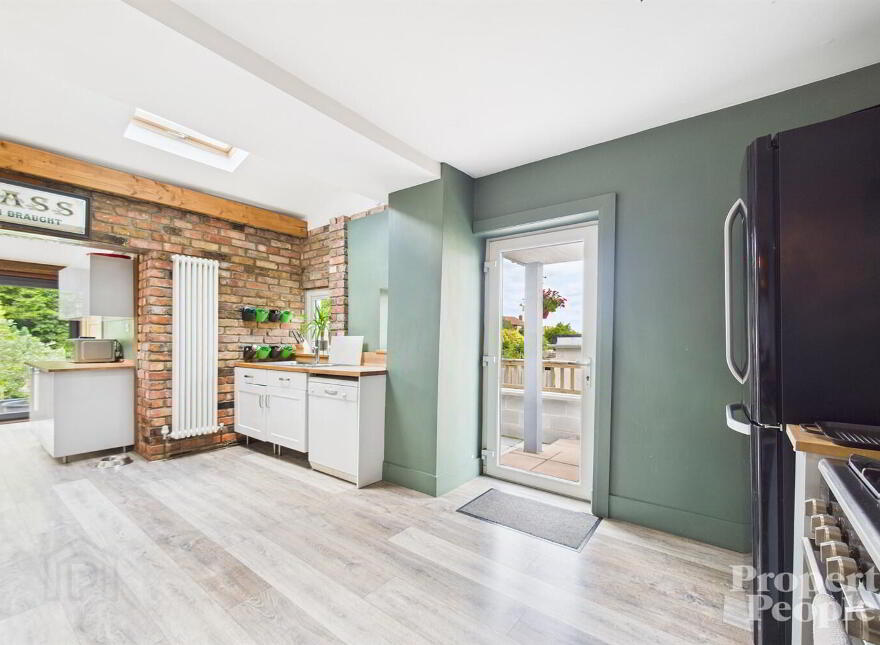 17 Shancoole Park, Belfast, BT14 8JQ