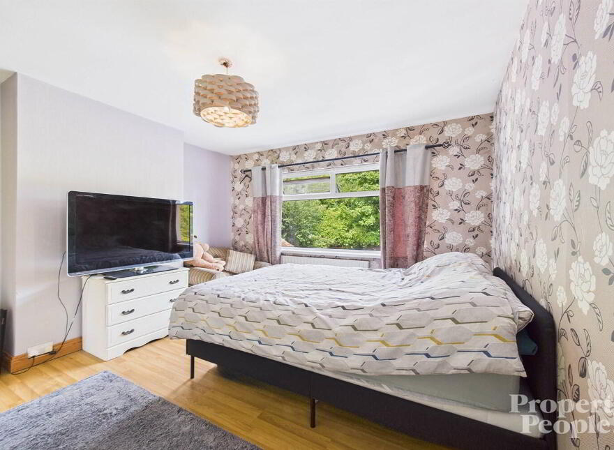17 Shancoole Park, Belfast, BT14 8JQ