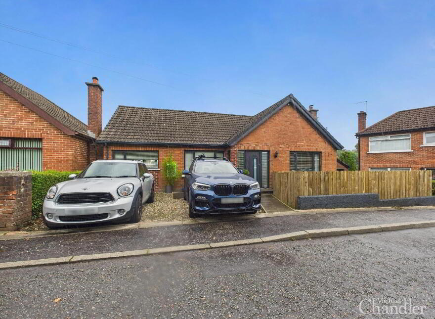10 Burnside Park, Belfast, BT8 6HU
