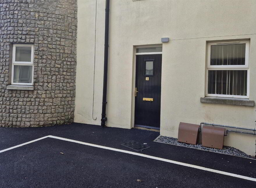 1 Cheston Close, Carrickfergus, BT38 7FL