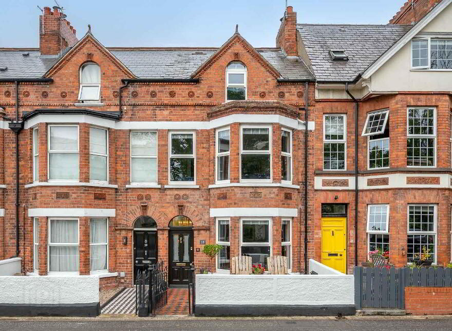 18 Princetown Road, Bangor, BT20 3TA photo
