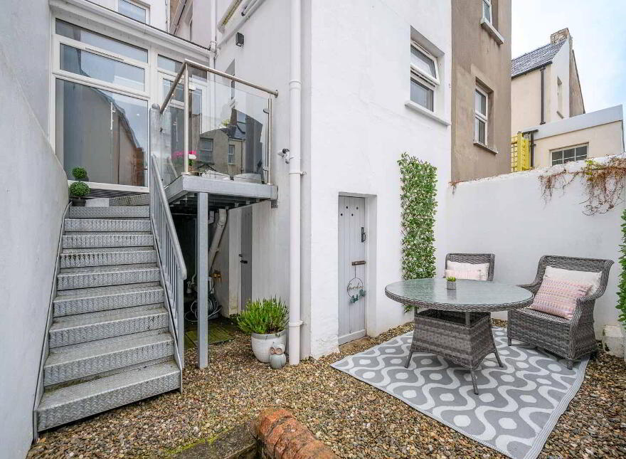 18 Princetown Road, Bangor, BT20 3TA