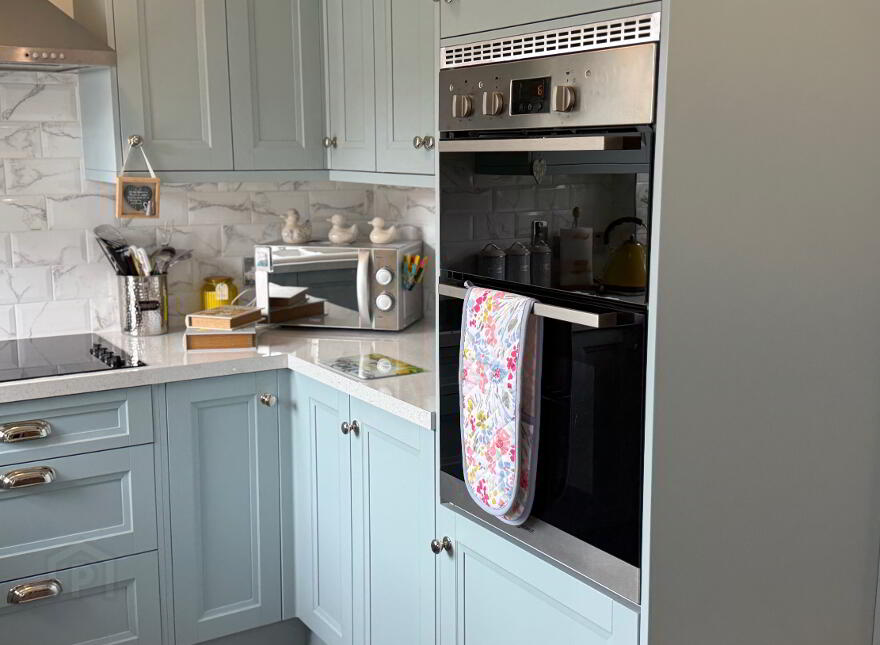 81 Seymour Gardens, Waterside, L’derry, BT47 6ND