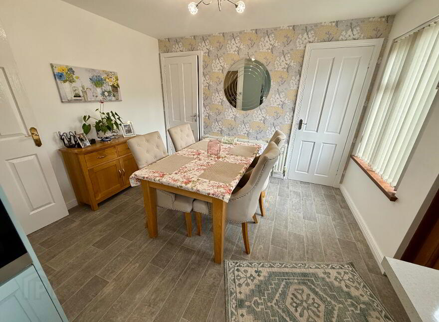 81 Seymour Gardens, Waterside, L’derry, BT47 6ND