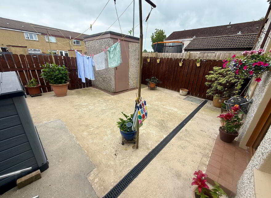 81 Seymour Gardens, Waterside, L’derry, BT47 6ND