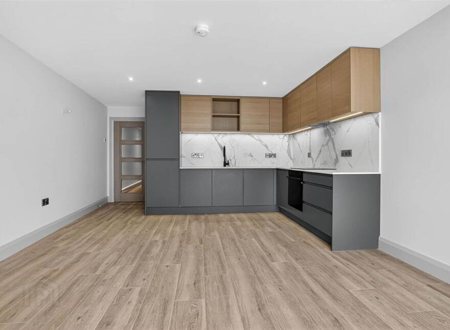Apartment 3 19 The Promenade, Portstewart, BT55 7AH