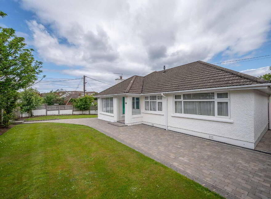 24 Millisle Road, Donaghadee, BT21 0HY