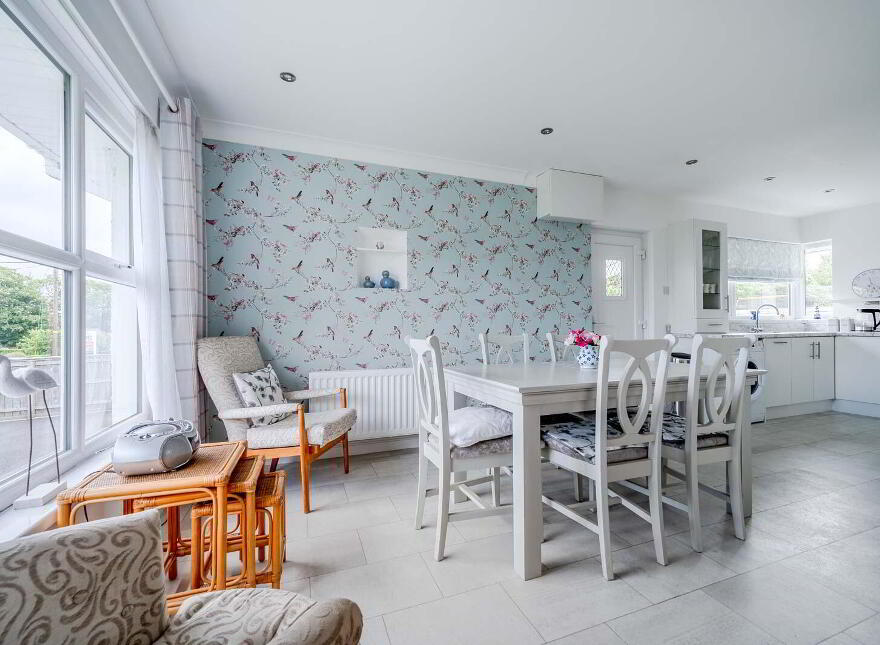 24 Millisle Road, Donaghadee, BT21 0HY