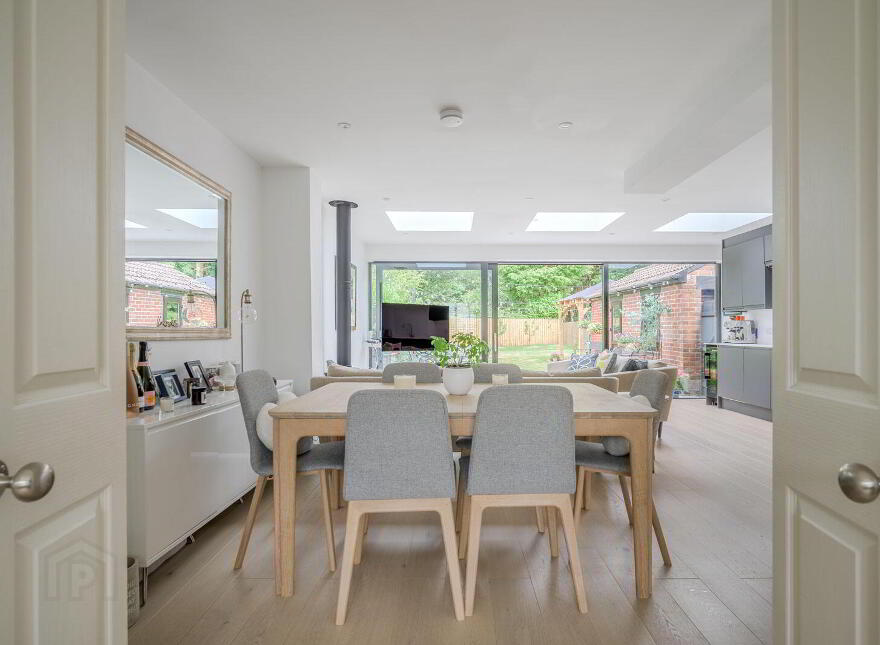 56 Kingsdale Park, Belfast, BT5 7HB