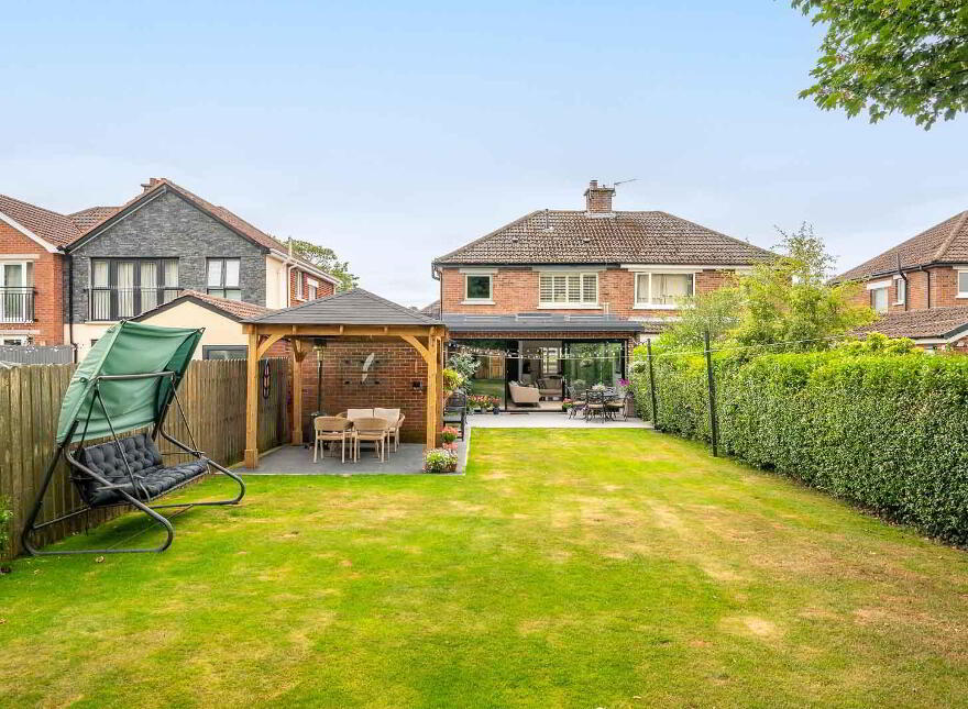 56 Kingsdale Park, Belfast, BT5 7HB