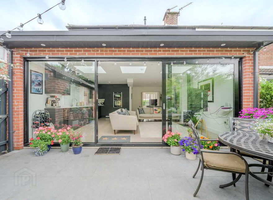 56 Kingsdale Park, Belfast, BT5 7HB