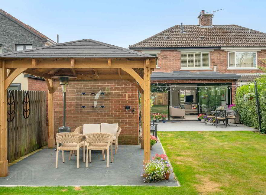 56 Kingsdale Park, Belfast, BT5 7HB