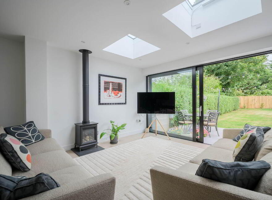 56 Kingsdale Park, Belfast, BT5 7HB