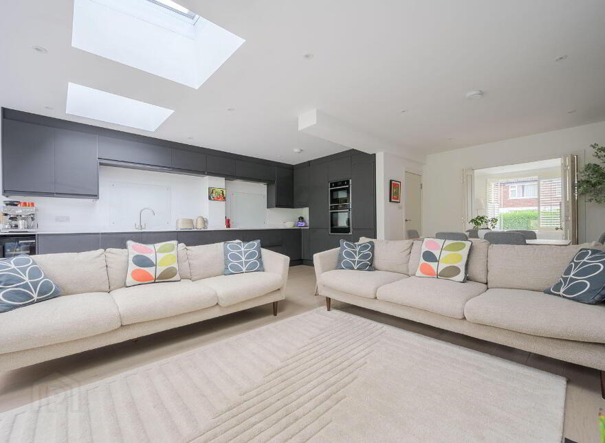 56 Kingsdale Park, Belfast, BT5 7HB