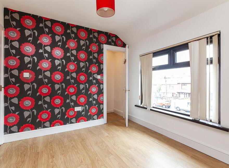 120 Brompton Park, Belfast, BT14 7LE