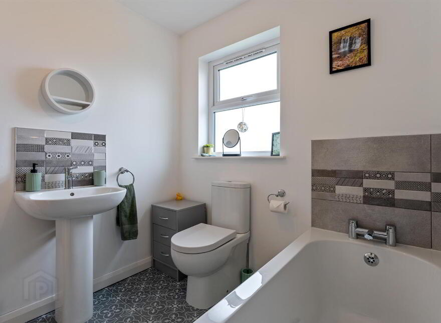 36 McBriar Park, Carrowdore, Newtownards, BT22 2UN