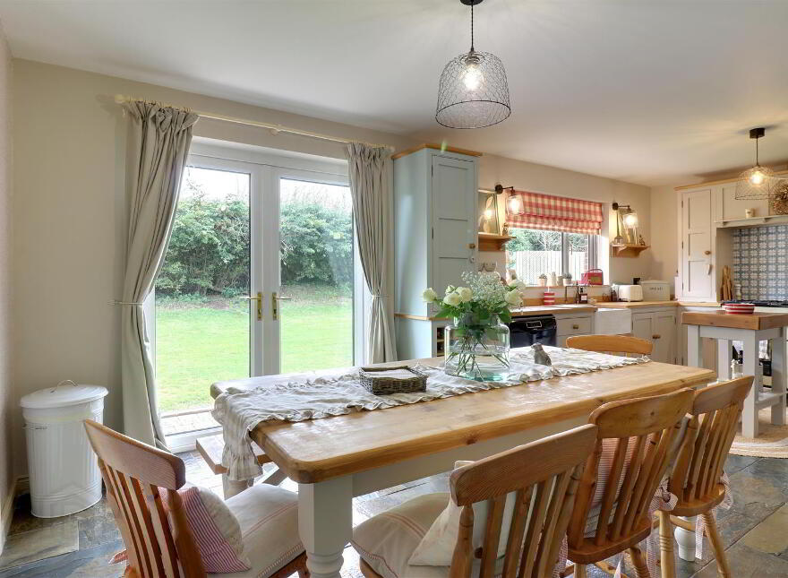 35 Westland Drive, Ballywalter, Newtownards, BT22 2TH