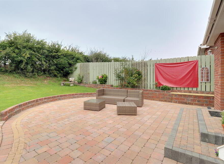 35 Westland Drive, Ballywalter, Newtownards, BT22 2TH