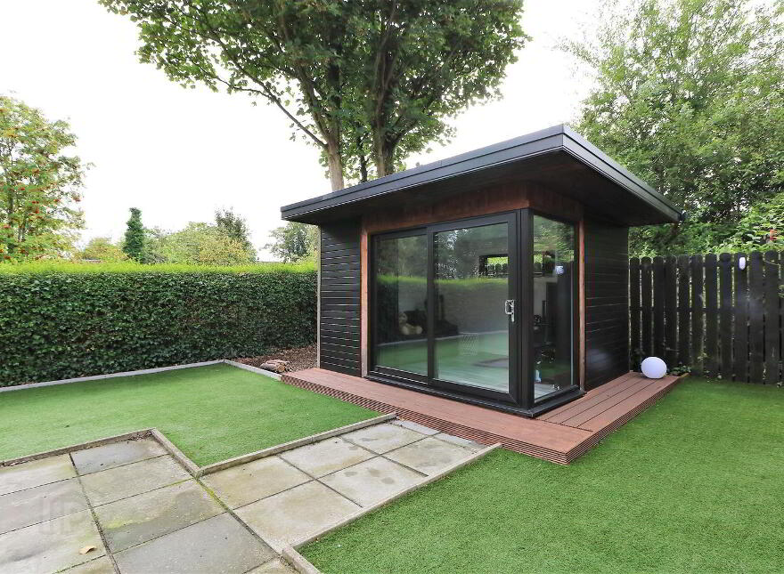130 Doagh Road, Newtownabbey, BT37 9QR