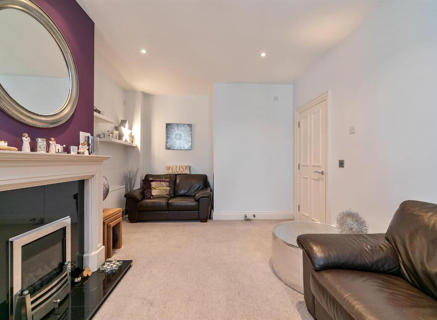 4 Bracken Hill Avenue, Ballymaconaghy Road, Belfast, BT8 6ZS