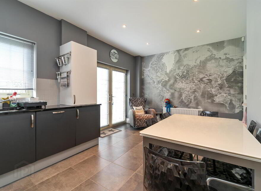 4 Bracken Hill Avenue, Ballymaconaghy Road, Belfast, BT8 6ZS