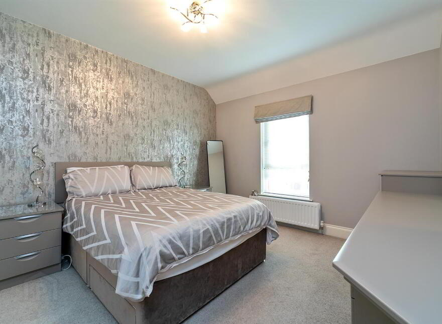 4 Bracken Hill Avenue, Ballymaconaghy Road, Belfast, BT8 6ZS