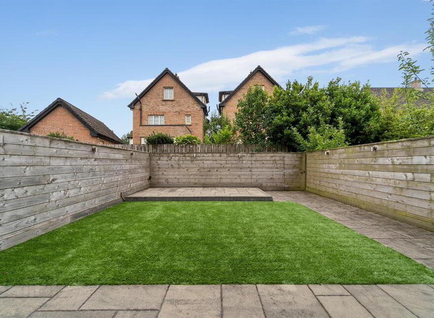 4 Bracken Hill Avenue, Ballymaconaghy Road, Belfast, BT8 6ZS