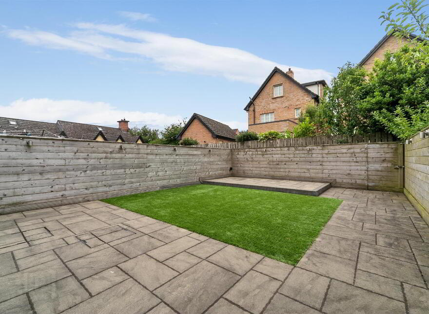 4 Bracken Hill Avenue, Ballymaconaghy Road, Belfast, BT8 6ZS