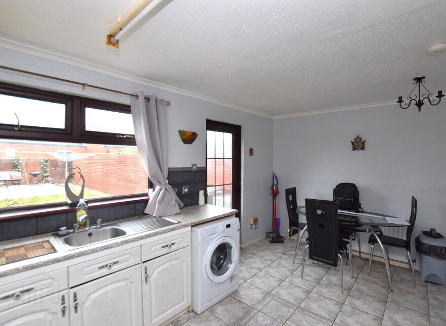 4 McArthur Court, Belfast, BT4 1BA