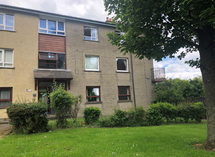 14 Windmill Avenue, Carrickfergus, BT38 8DH photo