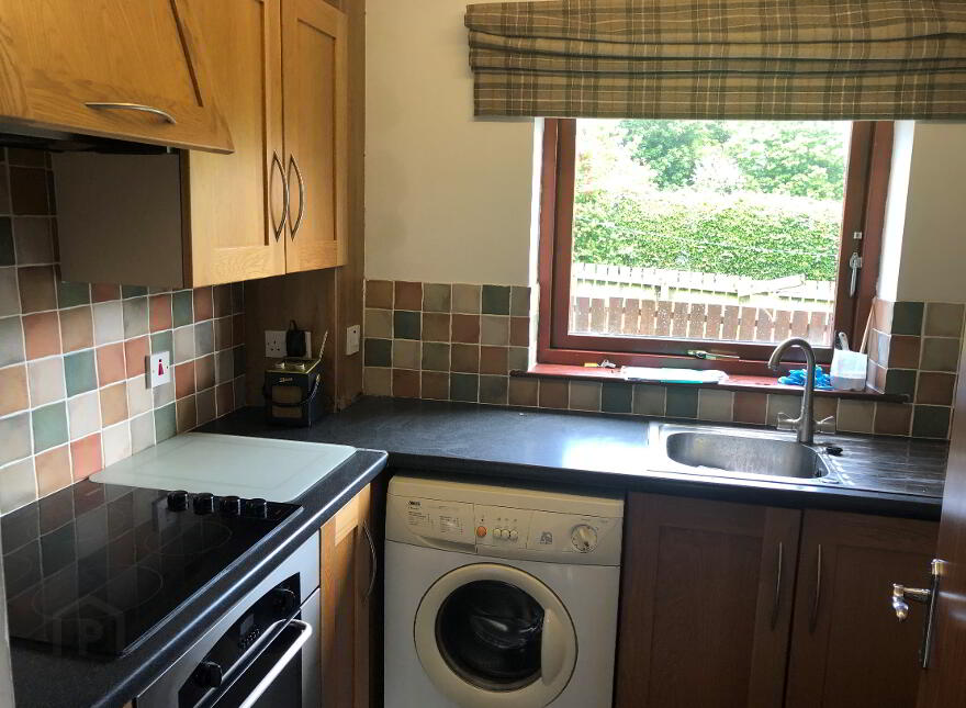 14 Windmill Avenue, Carrickfergus, BT38 8DH
