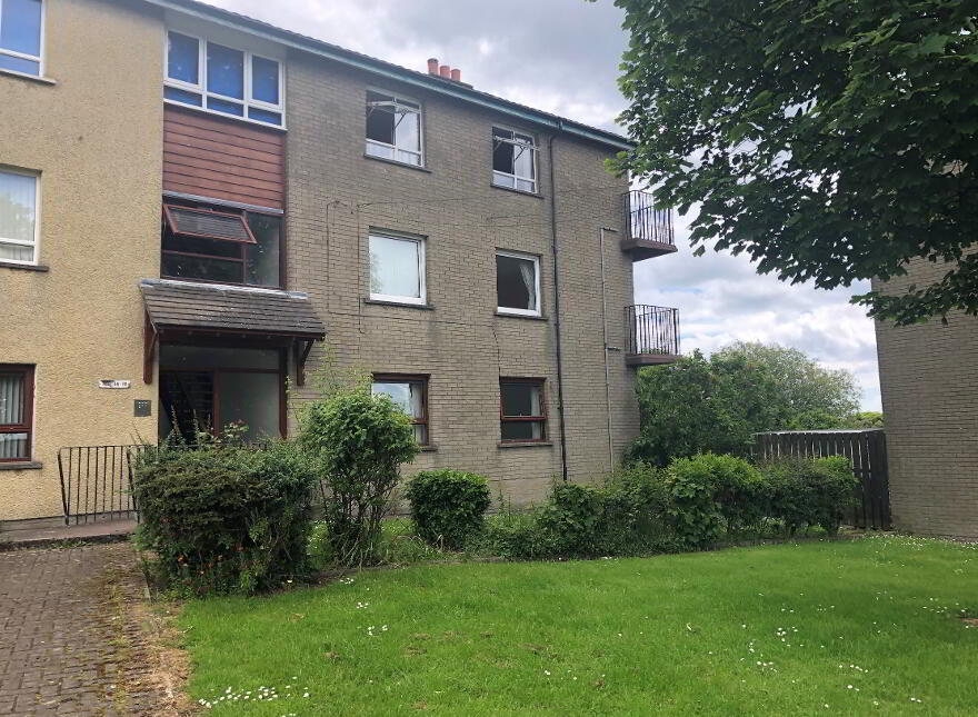 14 Windmill Avenue, Carrickfergus, BT38 8DH
