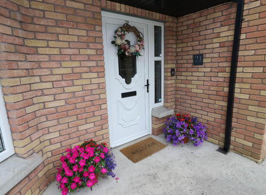 21 Killygullan Drive, Lisnaskea, Enniskillen, BT92 0HJ