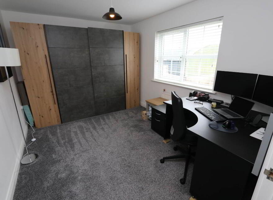 21 Killygullan Drive, Lisnaskea, Enniskillen, BT92 0HJ