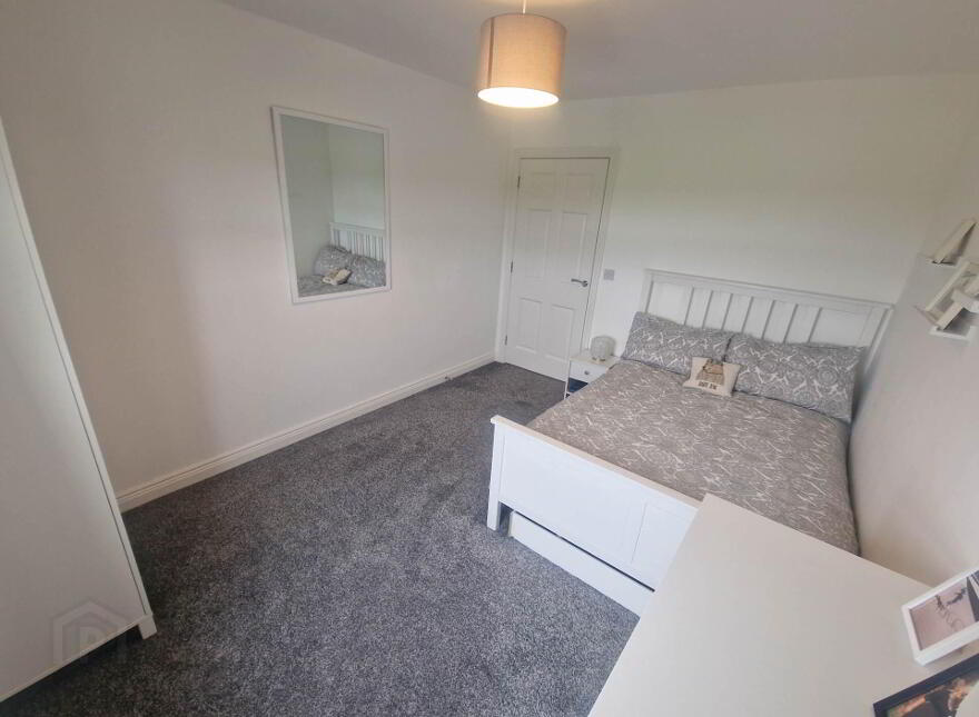 21 Killygullan Drive, Lisnaskea, Enniskillen, BT92 0HJ